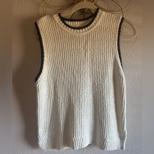Abercrombie & Fitch White Shell Tank